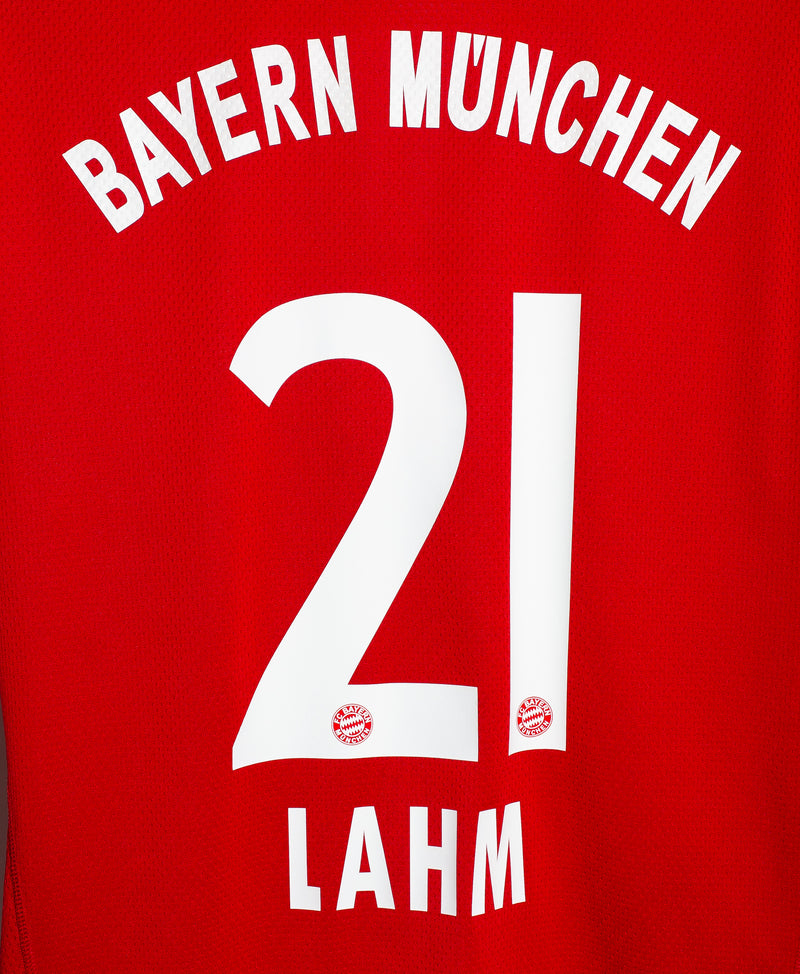 Bayern Munich 2009-10 Lahm Home Kit (L)