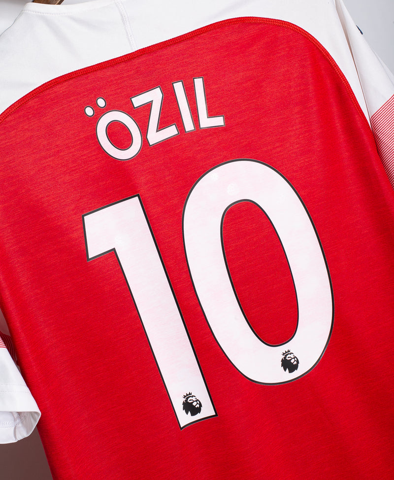 Arsenal 2018-19 Ozil Home Kit (XL)