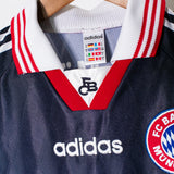 Bayern Munich 1997-98 Home Kit (S)