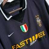 Juventus 2003-04 Del Piero Third Kit (2XL)