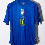Italy 2004 Totti Home Kit (L)