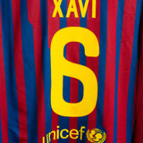 Barcelona 2011-12 Xavi Home Kit (XL)
