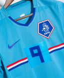 Netherlands 2008 V. Nistelrooy Away Kit (S)