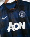 Manchester United 2013-14 Vidic Away Kit (S)