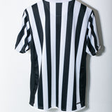 Juventus 2006-07 Home Kit (L)