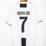 Juventus 2018-19 Ronaldo Home Kit (L)