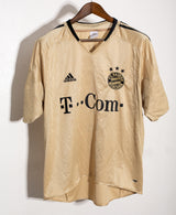 Bayern Munich 2004-06 Ballack Away Kit (L)