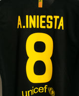 Barcelona 2011-12 Iniesta Away Kit (L)