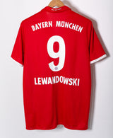 Bayern Munchen 2016-17 Lewandowski Home Kit (XL)