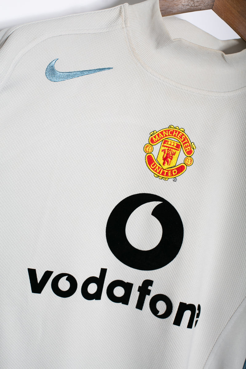 Manchester United 2004-05 Van der Sar GK Kit (L)