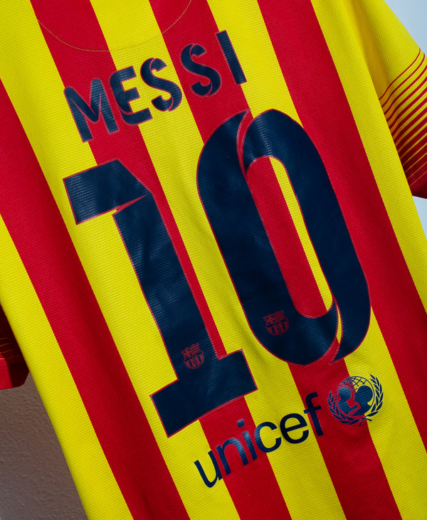 Barcelona 2013-14 Messi Away Kit (L)