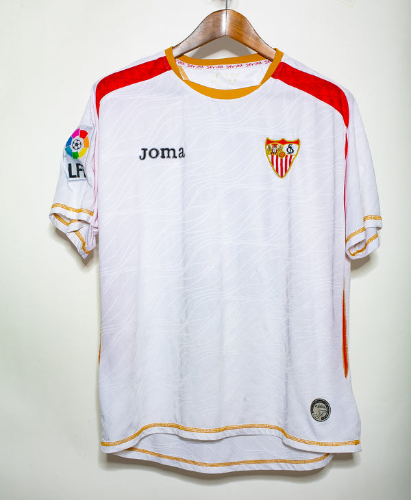 Sevilla 2008-09 Luis Fabiano Home Kit (M)