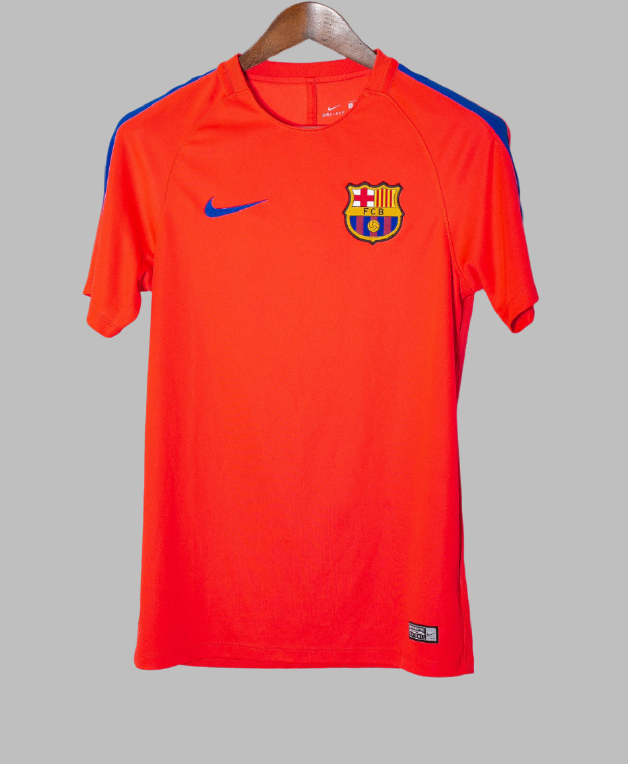 Barcelona 2016 Training shirt jersey Kit (S)