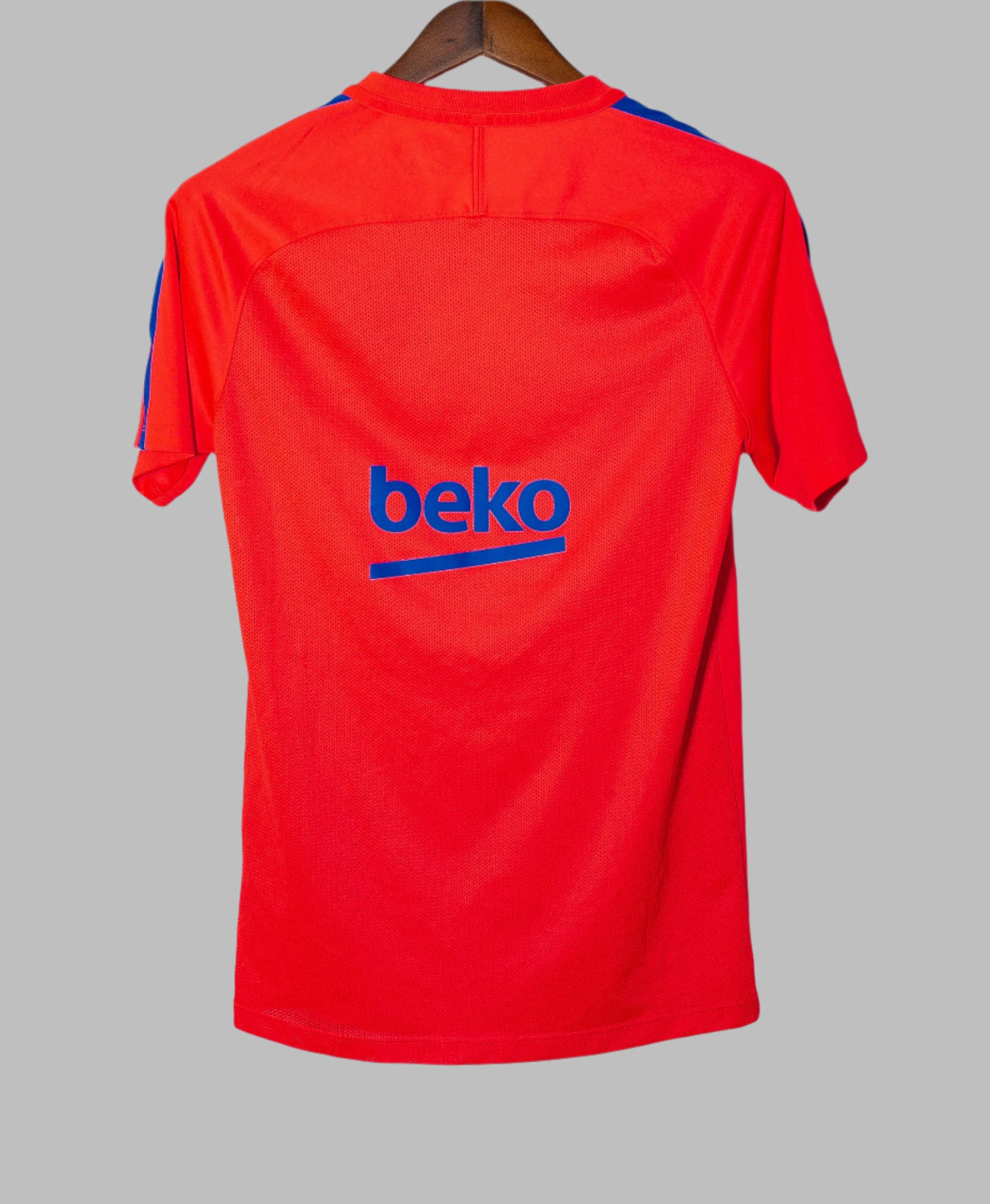 Barcelona 2016 Training shirt jersey Kit (S)