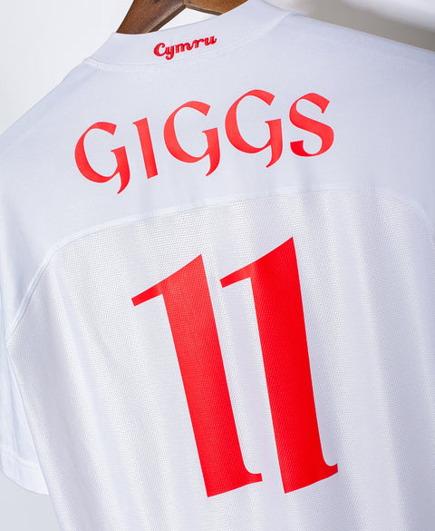 Wales 2004 Giggs Away Kit (2XL)