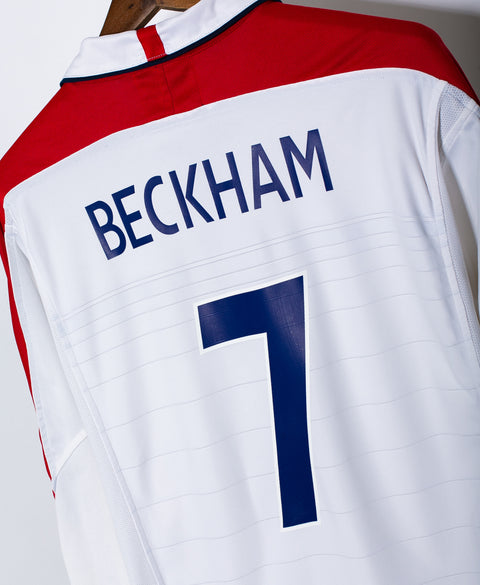 England 2004 Beckham Long Sleeve Home Kit (M)