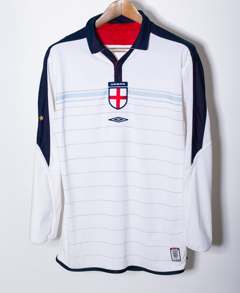 England 2004 Beckham Long Sleeve Home Kit (M)