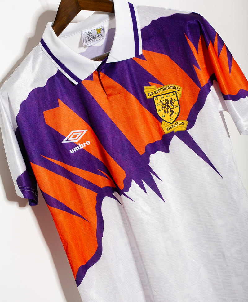 Scotland 1992 Away Kit (M)