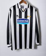 Juventus 1994-95 Vialli Long Sleeve Home Kit (L)