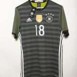 Germany 2016 Kroos Reversible Away Kit BNWT (L)
