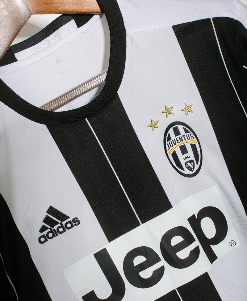 Juventus 2016-17 Dybala Home Kit (L)