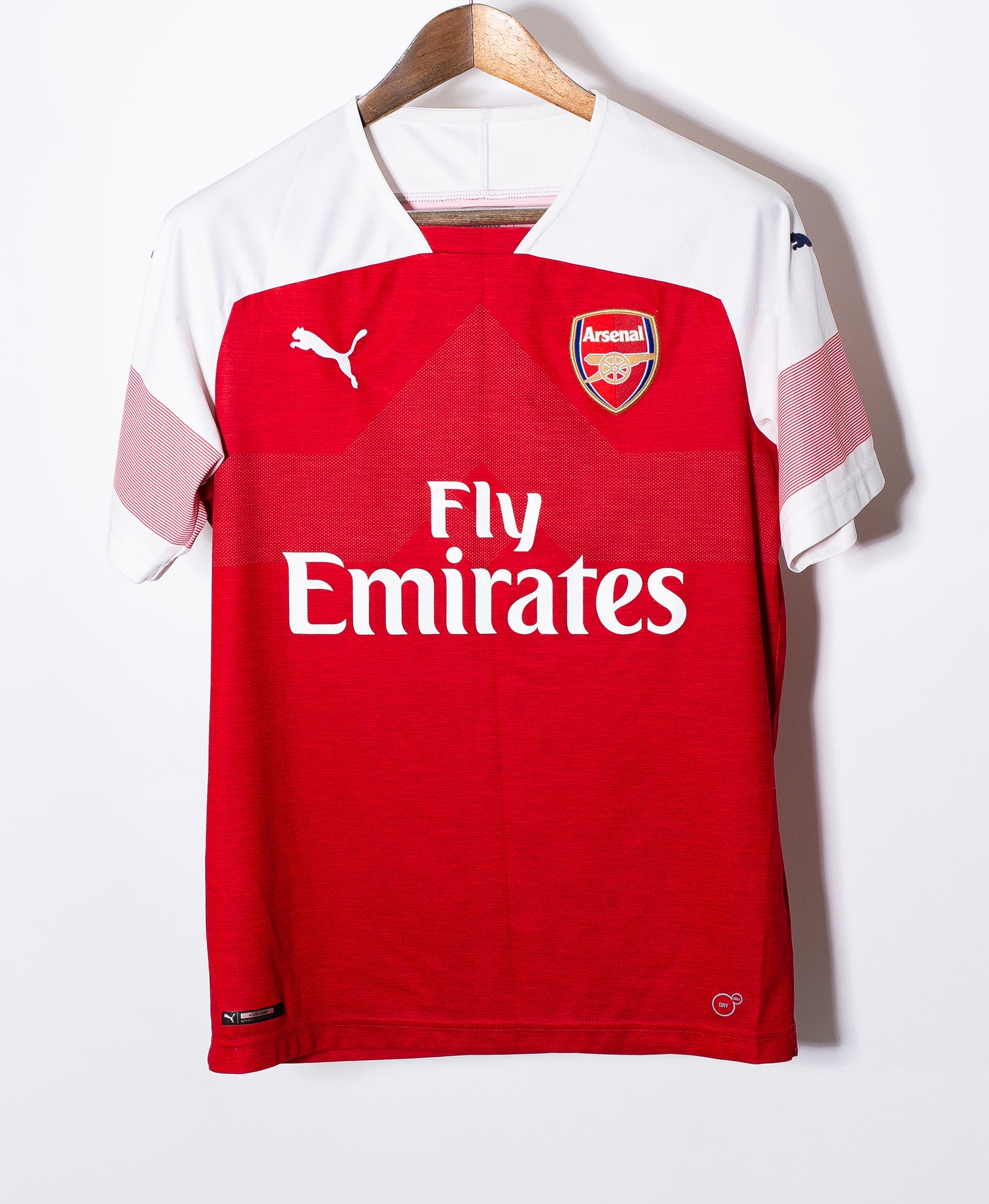 Arsenal 2018 19 kit dream league soccer online