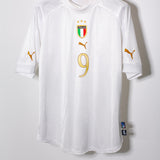Italy 2004 Vieri Away Kit (XL)