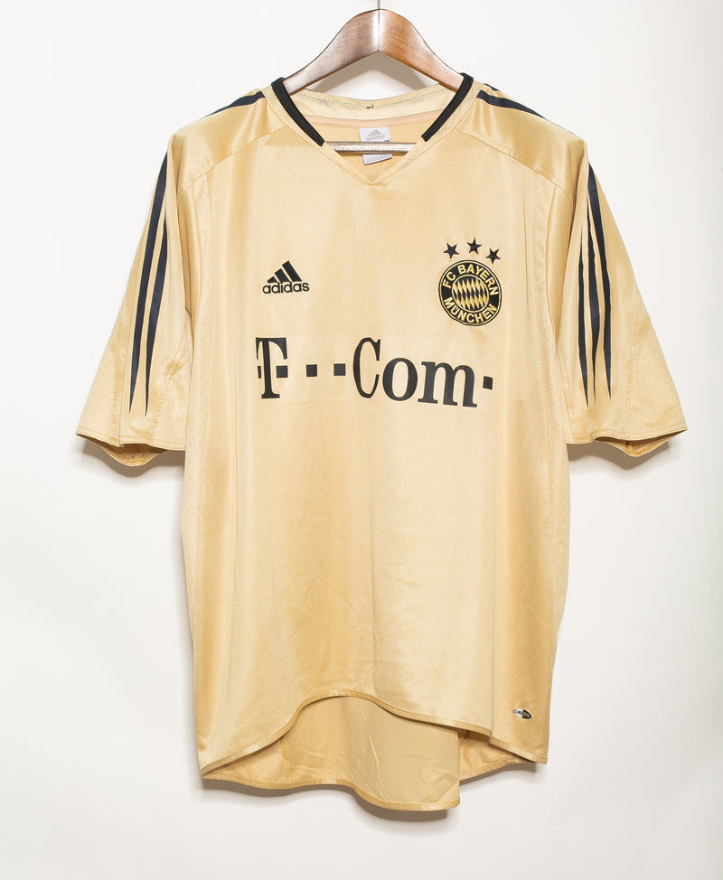 Bayern Munich 2005-06 Ballack Away Kit (XL)