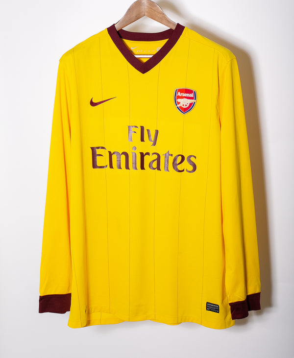 Arsenal 2010-11 Fabregas Long Sleeve Third Kit (XL)