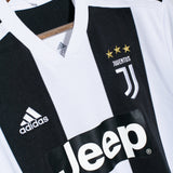 Juventus 2018-19 Ronaldo Home Kit (XL)