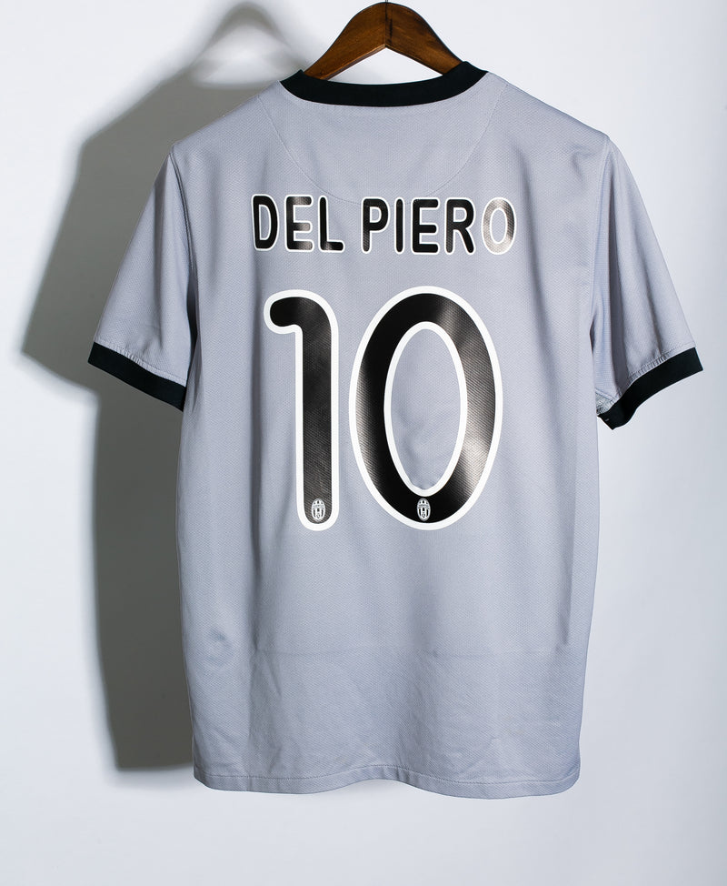 Juventus 2009-10 Del Piero Away Kit (M)