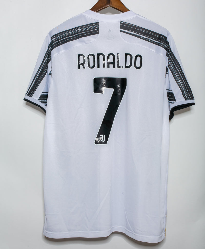 Juventus 2020-21 Ronaldo Home Kit (2XL)