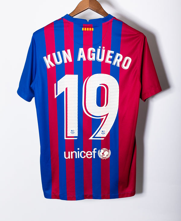 Barcelona 2021-22 Aguero Home Kit (L)