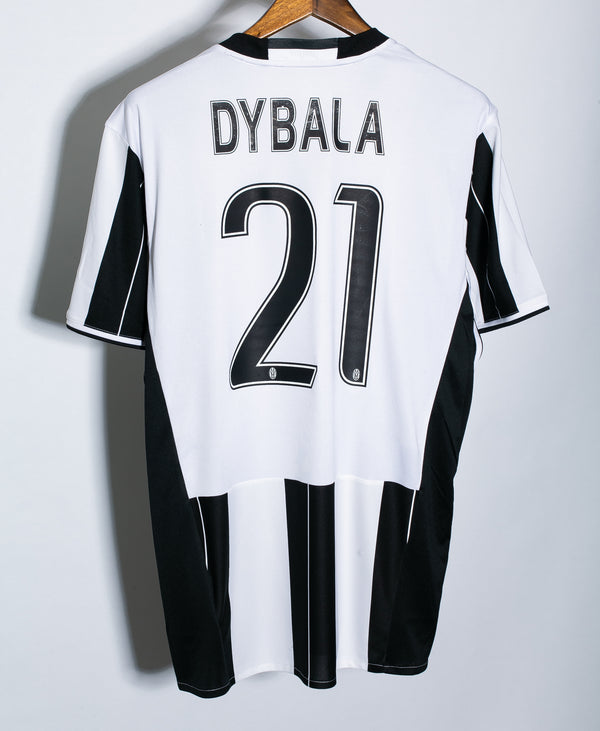 Juventus 2016-17 Dybala Home Kit (XL)