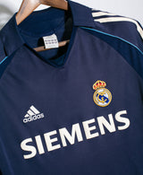Real Madrid 2005-06 Zidane Away Kit (M)