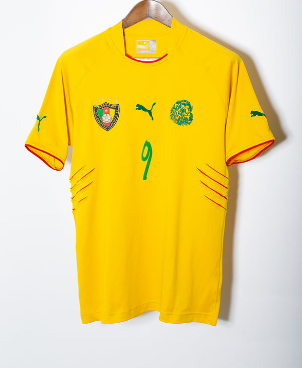 Cameroon 2004 Eto'o Away Kit (XL)
