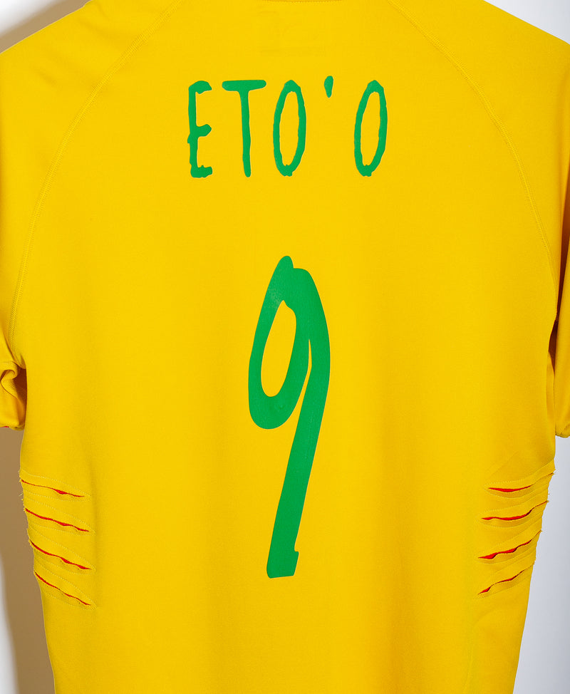 Cameroon 2004 Eto'o Away Kit (XL)