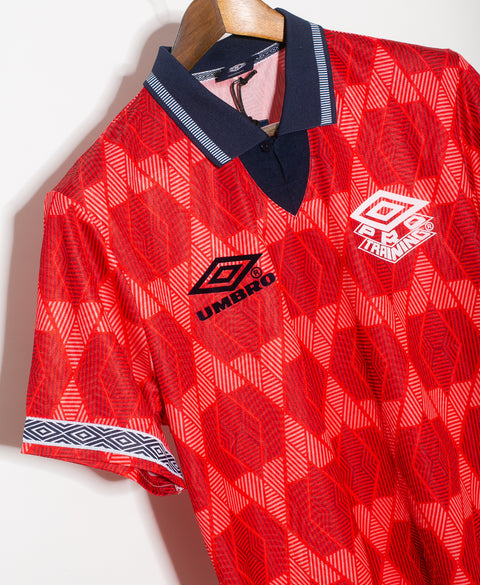 Umbro Pro Training Top BNWT  (M)