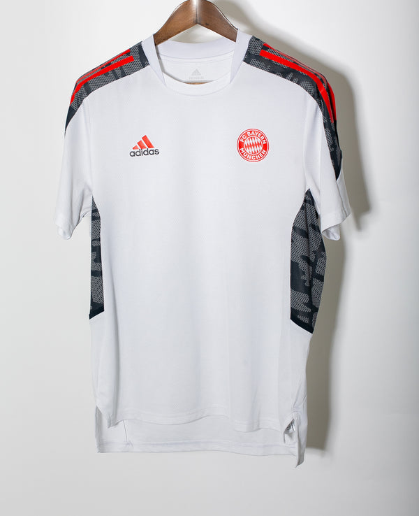 Bayern Munich 2021 Training Kit (L)