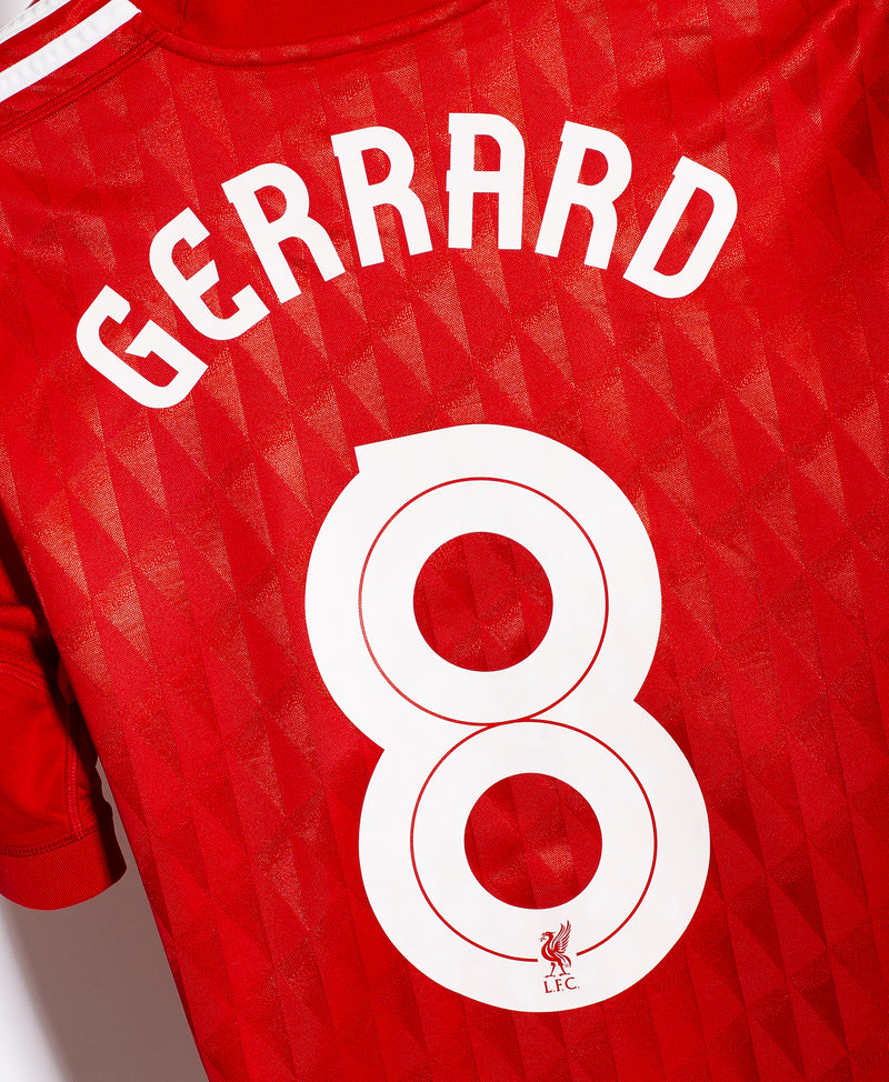 Liverpool 2010-11 Gerrard Home Kit (M)