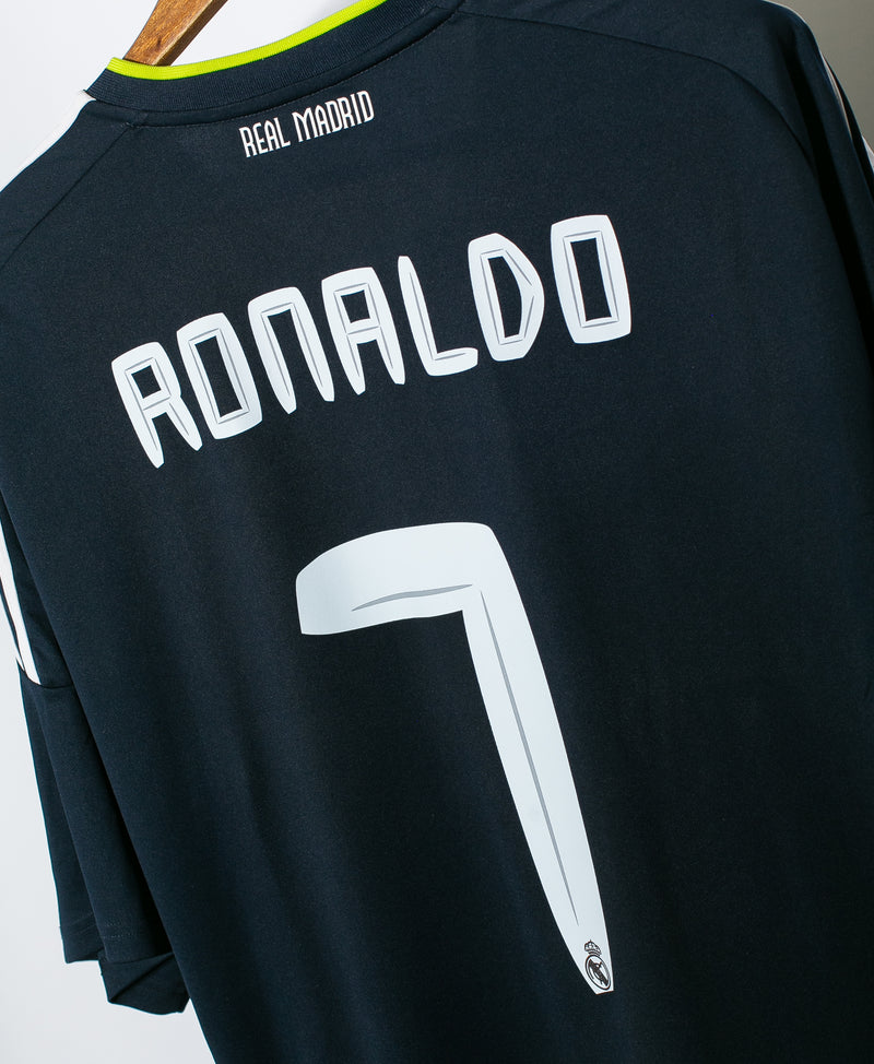 Real Madrid 2010-11 Ronaldo Away Kit (2XL)