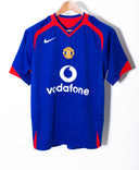 Manchester United 2005-06 Ronaldo Away Kit (S)