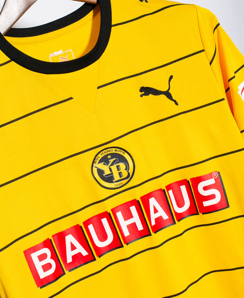 Young Boys 2011-12 Home Kit (Y2XL)