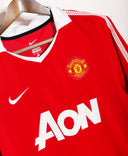 Manchester United 2010-11 Chicharito Home Kit (L)