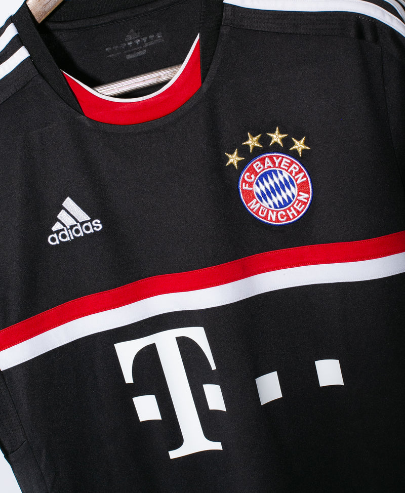 Bayern Munich 2011-12 Robben Third Kit (M)
