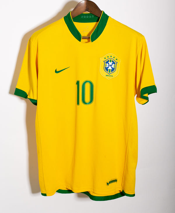 Brazil 2006 Ronaldinho Home Kit (L)