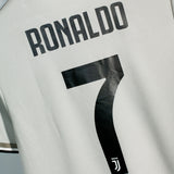 Juventus 2018-19 Ronaldo Away Kit (M)