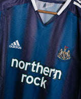 Newcastle 2004-05 Solano Away Kit (M)