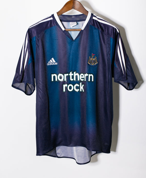 Newcastle 2004-05 Solano Away Kit (M)