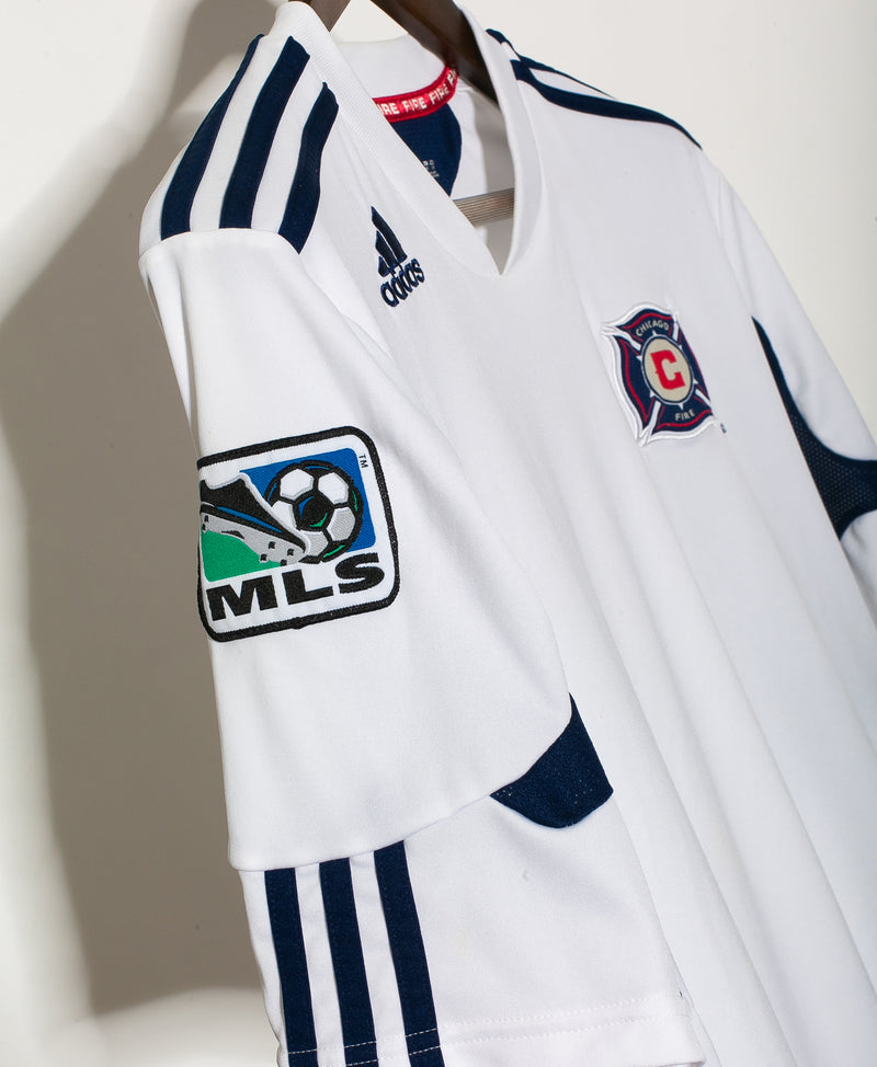 Chicago Fire 2010 Away Kit (L)